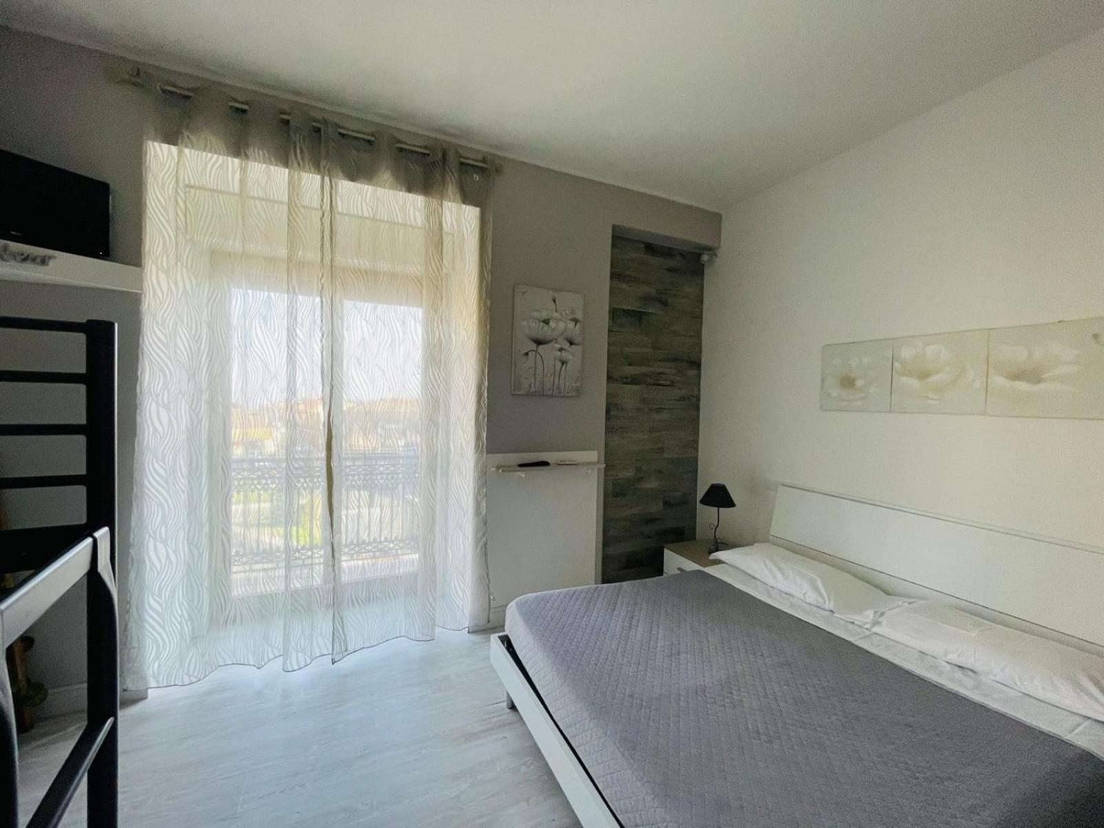 Bed and Breakfast La Dama Dell'Etna Ніколозі Екстер'єр фото